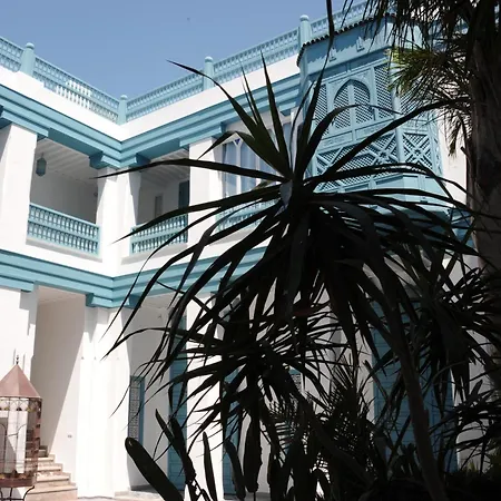 Riad Le Perroquet Bleu Suites&Spa-2